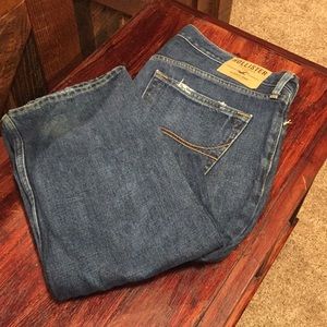 Hollister jeans size 33/32